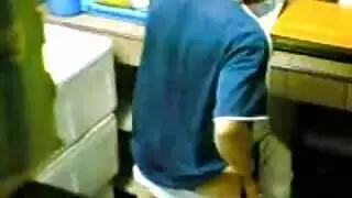 عاهرة تايلاندية صغيرة تمارس الجنس مع رجل سمين فيلم للكبار صريح