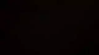 ليلةالدخلة تستعين بعشيقها يفتح كسها امام زوجها العريس المحلول وتذله ويجلس تحت قدماها وهيا تنتاك