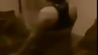 رقص منزلى لبنت شرموطة مع عشيقها بقميص نوم احمر فى اوضة النوم 2019