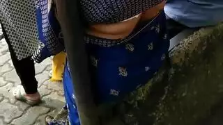 شقراء ناضجة تتوسل للجنس الشرجي من عشيق أصغر مشهد إباحي كامل