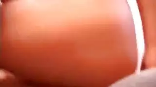 ينيك الولد من طيزه