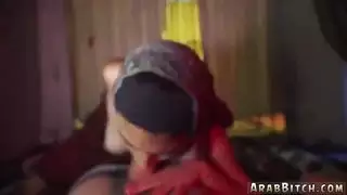 تجميعة لمراهقة عربية تمارس الجنس الفموي العميق والقذف الداخلي