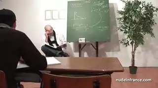 زملاء الفصل يمارسون الجنس واللواط مع الطالب العربي الجديد