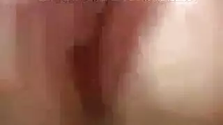 شقراء كبيرة الصدر تأخذ قضيبًا صباحيًا في كل فتحة